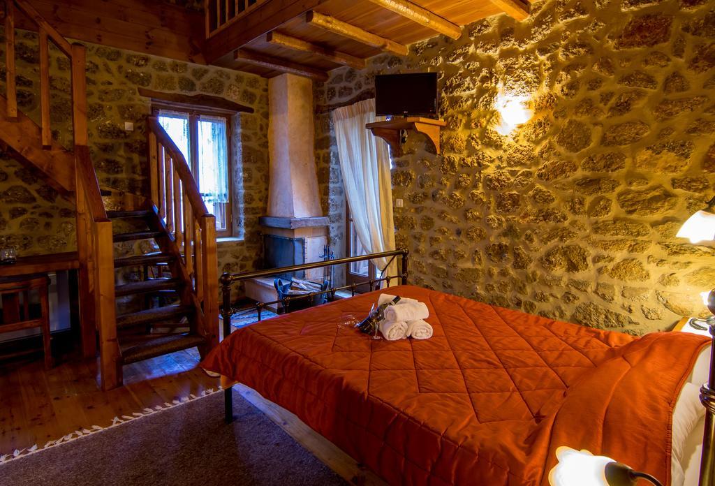 Pigi Tarlampa Hotel Ano Trikala Bagian luar foto