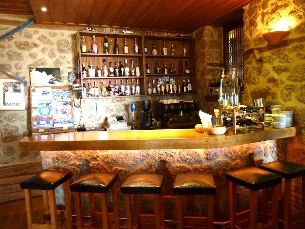 Pigi Tarlampa Hotel Ano Trikala Bagian luar foto